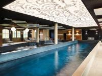 Basen w obiekcie TRIBE Hôtel Le Touquet lub w pobliżu