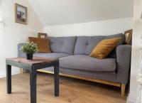 Posedenie v ubytovaní House with hot tub, sauna and swimming pool near Zagreb
