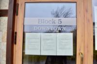 Certifikát, hodnocení, plakát nebo jiný dokument vystavený v ubytování Elinor Apartment - Downtown