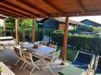 Patio alebo iná vonkajšia časť ubytovania Beachtime