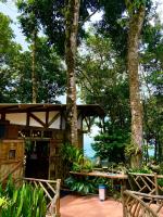 Phong cảnh thiên nhiên gần khu cắm trại