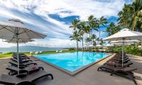 The Pearl South Pacific Resort, Spa & Golf Courseの敷地内または近くにあるプール