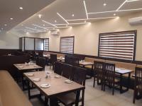 Εστιατόριο ή άλλο μέρος για φαγητό στο Happys Hotel