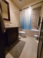 Koupelna v ubytování Burj Dubai Area - 5min Walk - Luxury 2 Bedroom Apartment