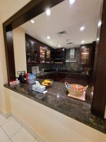 Kuchyň nebo kuchyňský kout v ubytování Burj Dubai Area - 5min Walk - Luxury 2 Bedroom Apartment