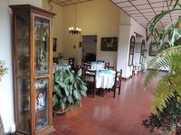 Un restaurant sau alt loc unde se poate mânca la Hotel Real