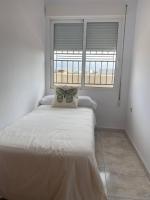 Postel nebo postele na pokoji v ubytování Acogedor apartamento junto a la playa by beBalmy