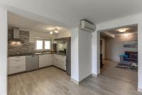 Kuchyňa alebo kuchynka v ubytovaní Apartment Pia MERA