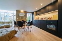 Posedenie v ubytovaní La Petite Adresse du 10Honfleur