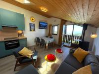 Plán poschodí v ubytovaní Cozy 2 bedroom apartment in ski resort, panoramic lake view