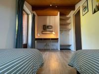 Plán poschodí v ubytovaní Cozy 2 bedroom apartment in ski resort, panoramic lake view