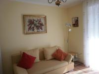 A seating area at Haus Thon