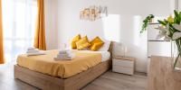 Posteľ alebo postele v izbe v ubytovaní Milano City Apartments - Stylish House Free WiFi-Parking-Airport