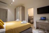 Posteľ alebo postele v izbe v ubytovaní Milano City Apartments - Stylish House Free WiFi-Parking-Airport