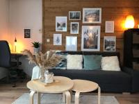 Posedenie v ubytovaní Appartement rez-de-chaussée, Cosy T3 4 à 6 pers avec Piscines Intérieure & Extérieure à Samoëns en Haute-Savoie