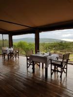 Phong cảnh thiên nhiên gần lều trại sang trọng