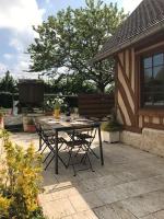 Ogród w obiekcie La Laiterie Normande