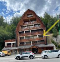 Budova, v ktorej sa apartmán nachádza