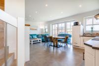 Kuchyň nebo kuchyňský kout v ubytování Ferienhaus Maira, mit Garten und Sauna