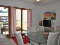 Televízia a/alebo spoločenská miestnosť v ubytovaní Spacieux appartement au centre du village avec Multi Pass offert et proche télécabine Super-Châtel - FR-1-693-36