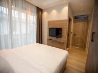 TV a/nebo společenská místnost v ubytování New Balturk Villas Sapanca