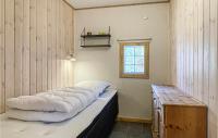 Postel nebo postele na pokoji v ubytování 2 Bedroom Pet Friendly Home In Nexø