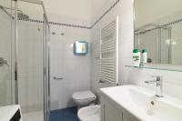 A bathroom at Elegant Sempione Apartment