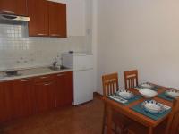 Kuchyňa alebo kuchynka v ubytovaní Apartment in Dramalj with sea view, balcony, air conditioning, WiFi 4623-12