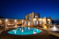 Bazén v ubytovaní Aquileria Seaview Pool Villa - Seven Bedrooms alebo v jeho blízkosti