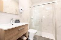 Koupelna v ubytování Suncanarias Hotel Adeje Plaza