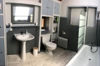 Kúpeľňa v ubytovaní Maison de pêcheur e-tal ar mor