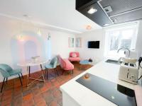 Televízia a/alebo spoločenská miestnosť v ubytovaní Appartement Aquaroom RDC - Plage 50m - Rue gratuite