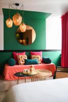 Łóżko lub łóżka w pokoju w obiekcie Appartement Bollyroom - Plage 50m - Rue gratuite