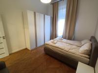 Posteľ alebo postele v izbe v ubytovaní Duna River Shining Apartments