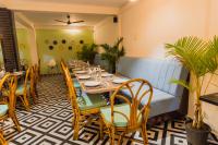 Et opholdsområde på La Vaiencia Beach Resort, Morjim