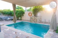 Bazén v ubytování 5 bedroom Villa - Dubai Hills nebo v jeho okolí