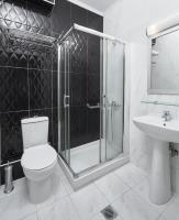 A bathroom at Mediterranean Resort