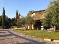 A garden outside Podere Poggio Benedetto