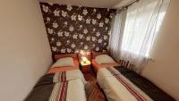 Posteľ alebo postele v izbe v ubytovaní Apartment Karkonosz