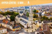 Výhľad na mesto Châteauroux alebo výhľad na mesto priamo z apartmánu
