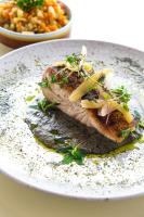 Jídlo v hotelu nebo okolí