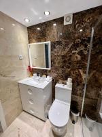 Apartamentos Prestige Suites Málaga IIIにあるバスルーム