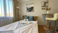 Postel nebo postele na pokoji v ubytování SUMMER BREEZE 506 Private Studio SUNNY BEACH