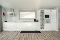 Kuchyň nebo kuchyňský kout v ubytování Casa Alan by Rent2u, Lda