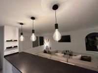 Kuchyň nebo kuchyňský kout v ubytování Sun Club P65 Premium Bungalow