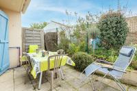 Vonkajšia záhrada v ubytovaní Maison pour 6 - Noirmoutier - Terrasse