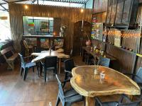 Photo de la galerie de l'établissement Hostal Café El Cedro, à Berlín