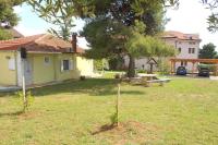 Vonkajšia záhrada v ubytovaní Holiday home in Sukosan - Zadar Riviera 43388