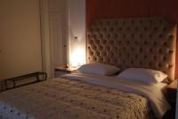 Posteľ alebo postele v izbe v ubytovaní Room in Faneromeni's grove