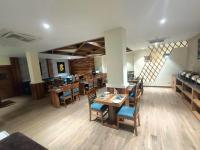 Un lugar para sentarse en HOTEL GOLDEN ORCHID